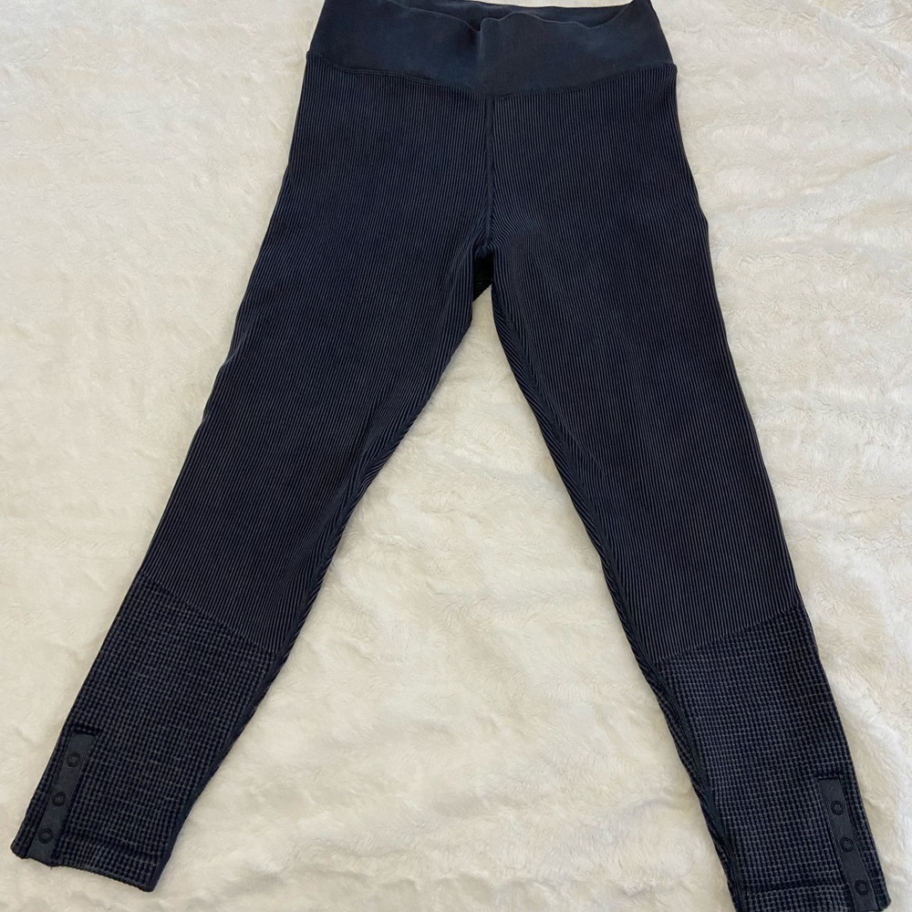 Offline by Aerie leggings